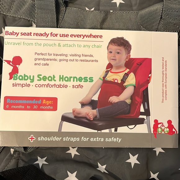 Portable Seat Safety Harness with Travel Bag - Picture 4 of 10